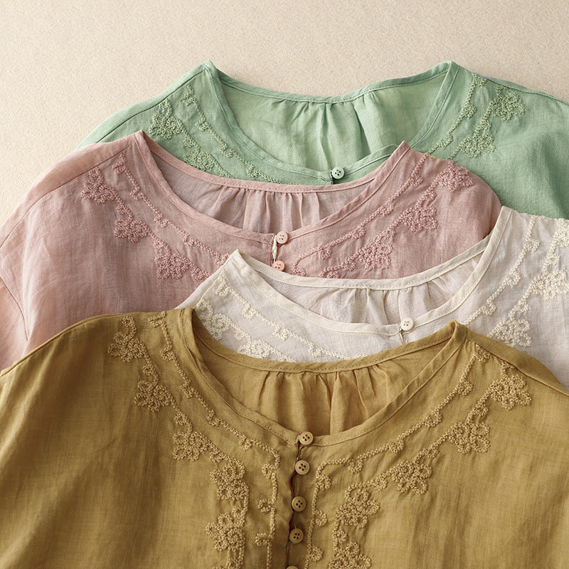 Bestickte Leinenbluse mit halblangen Ärmeln – Allison